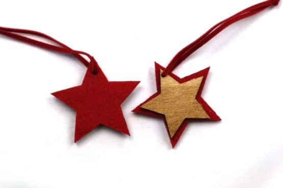 Geschenkanhänger Stern aus Filz + Holz, rot, 50mm, 12 Stück - geschenkanhaenger, accessoires
